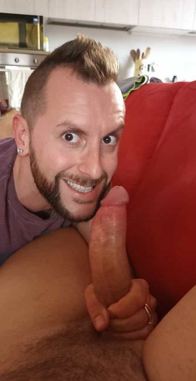Photo by Gianluca Bittante with the username @GianlucaBitta, who is a verified user,  June 25, 2023 at 7:12 AM and the text says 'I have a passion for cocks! I love to suck. Please expose me. Repost my pics. Send them to friends. Print them. Spread them. And tell me when it's done. Telegram @Gian86tv. Whatsapp +393428848579'