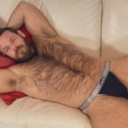 Photo by Complexlife style with the username @Djw172,  January 18, 2024 at 4:45 PM. The post is about the topic Gay Hairy Men