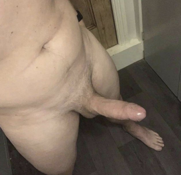 Photo by Wankbud with the username @Wankbud,  January 10, 2022 at 1:45 AM. The post is about the topic Rate my pussy or dick