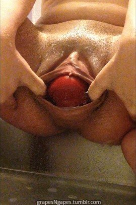 Photo by the-wank-vault with the username @the-wank-vault,  January 20, 2022 at 7:43 PM. The post is about the topic Odd Insertions and the text says 'Birthing an apple + thumbs = HOT!'