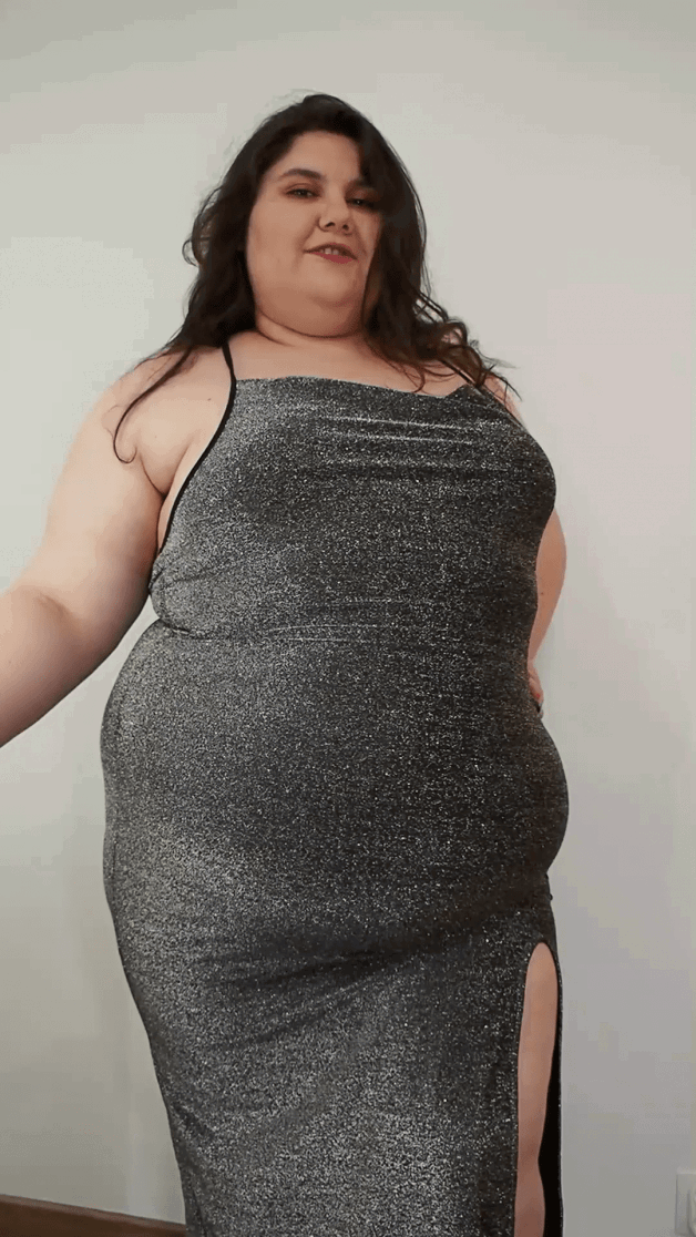 Photo by Anastasia Gree with the username @AnastasiaGree, who is a star user,  September 16, 2024 at 1:17 AM and the text says '#bbw #ssbbw #face'