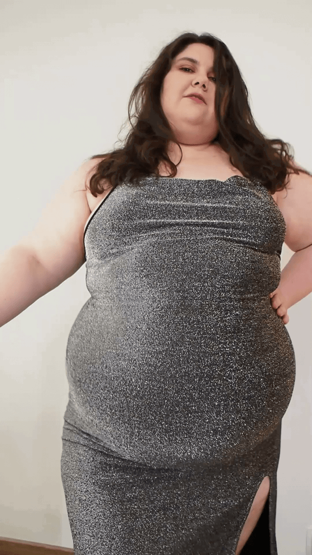 Photo by Anastasia Gree with the username @AnastasiaGree, who is a star user,  September 13, 2024 at 1:01 PM and the text says '#bbw #ssbbw #face'