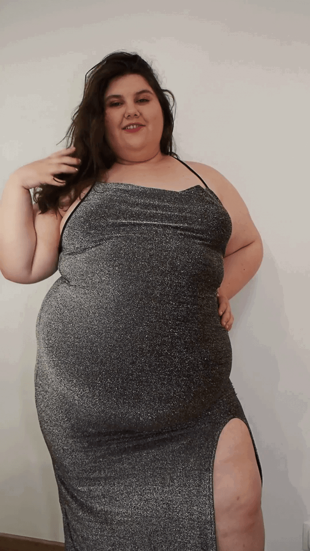 Photo by Anastasia Gree with the username @AnastasiaGree, who is a star user,  November 2, 2024 at 12:23 PM and the text says 'Curves that speak for themselves #bbw #curvygirls #selfconfidence #bodypositivity #plussizeandproud #curvesfordays #curvyqueen'