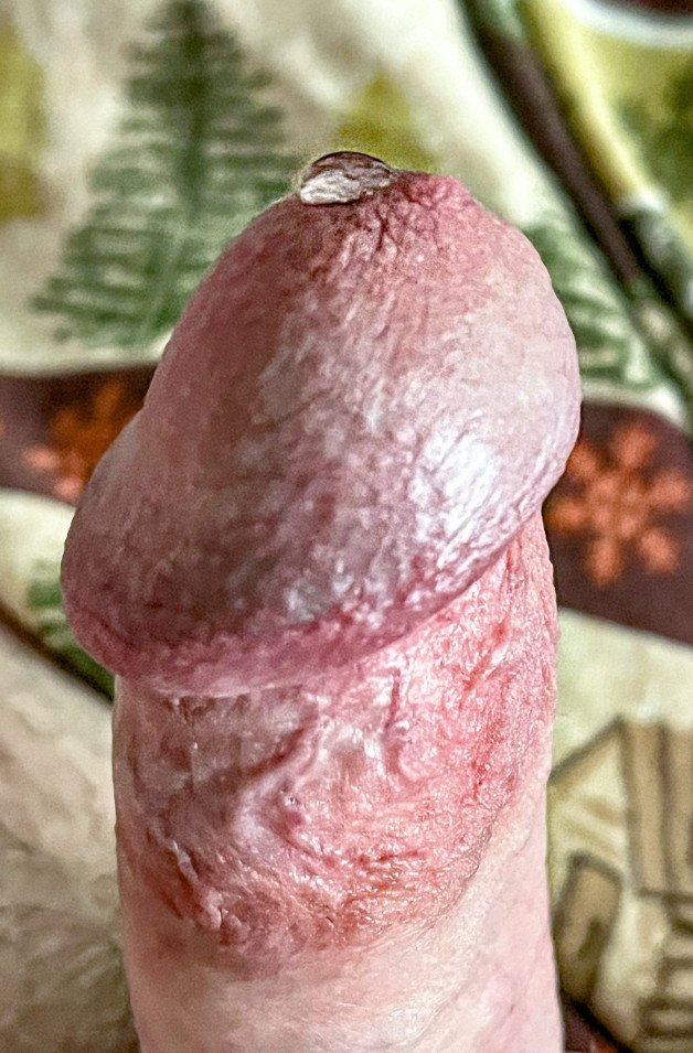 Photo by Lookatmine with the username @lookatmine, who is a verified user,  November 28, 2024 at 9:02 PM. The post is about the topic Dick Pics and the text says 'Who else loves precum?'