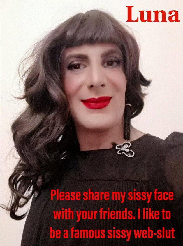 Photo by Sissy-Luna with the username @Sissy-Luna,  January 19, 2022 at 11:04 PM. The post is about the topic Sissy and the text says 'REBLOG if you like my sissy face ♥️😘'