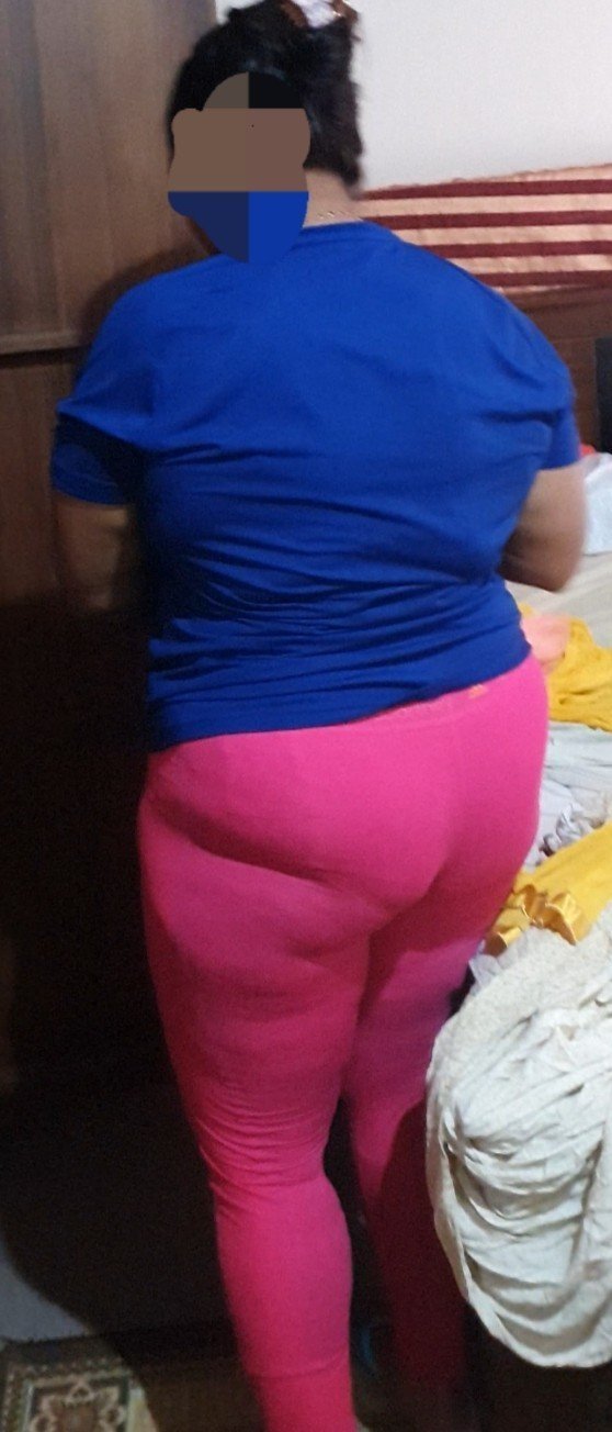 Photo by Jabir2020 with the username @Jabir2020,  January 29, 2022 at 3:21 AM. The post is about the topic Tamil Aunty Sex and the text says 'My srilankan mom Shabana Begum
Who would like to bang her?
#cuckoldson #cuckson #momcuckold #srilankancuckold  #desicuckold'