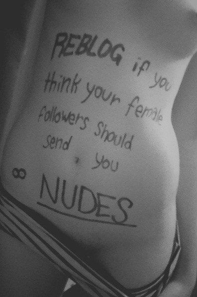 Photo by Sexy Scrapbook with the username @sexyscrapbook,  April 11, 2022 at 10:55 PM. The post is about the topic Cute Girls and the text says 'Never had a nude sent  hopefully someone will'