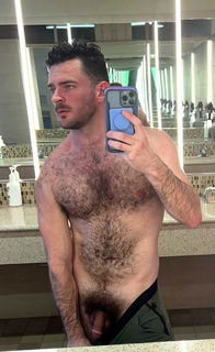 Photo by BE with the username @BE,  October 18, 2023 at 5:40 PM. The post is about the topic Gay Hairy Men