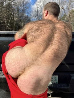 Photo by BE with the username @BE,  July 12, 2023 at 10:18 PM. The post is about the topic Gay Hairy Men