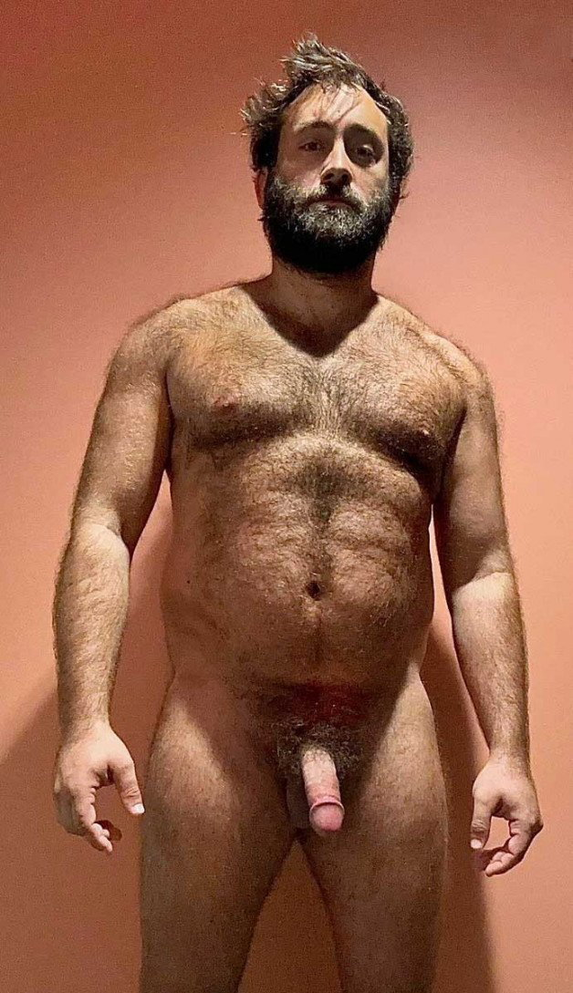 Photo by BE with the username @BE,  June 13, 2024 at 1:41 PM. The post is about the topic Gay Hairy Men