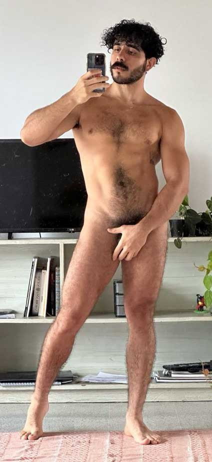 Photo by BE with the username @BE,  April 23, 2024 at 2:01 PM. The post is about the topic Gay hairy legs
