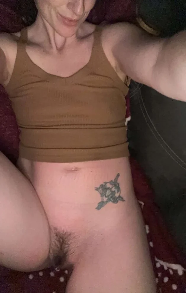 Photo by The irish cay with the username @TheirishmilfCay, who is a star user,  March 27, 2024 at 12:35 AM. The post is about the topic Amateurs and the text says 'want to eat it'