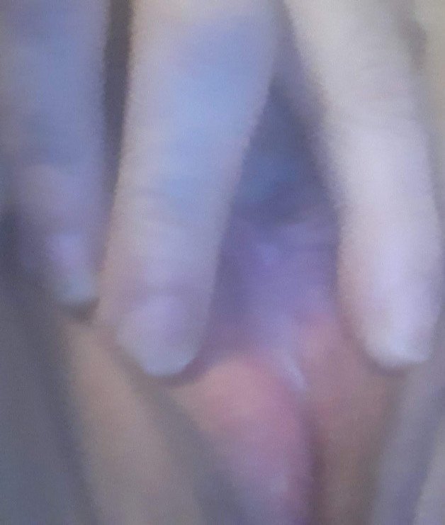 Photo by Prettyouttie with the username @Prettyouttie, who is a verified user,  April 9, 2022 at 9:41 AM. The post is about the topic Fingering and the text says 'wet pussy'