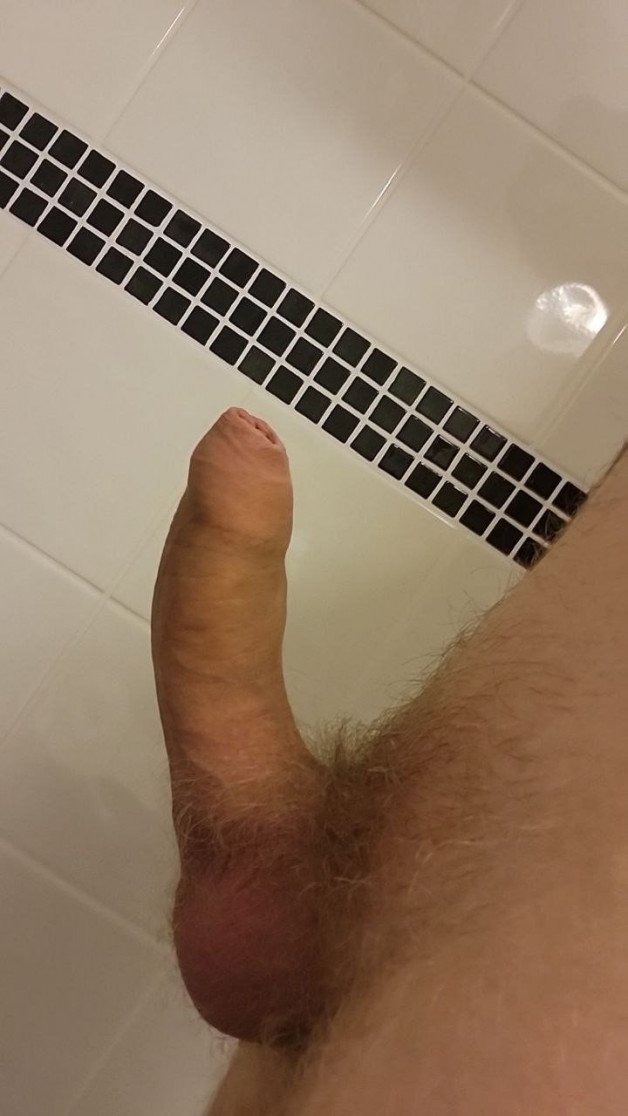 Photo by Mepriv with the username @Mepriv,  January 19, 2023 at 8:46 PM. The post is about the topic Rate my pussy or dick and the text says 'What do you guys think of my cock? ??'