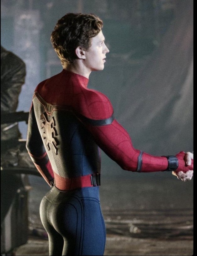 Photo by Spandexlush with the username @Spandexlush,  April 3, 2022 at 7:00 PM. The post is about the topic Spandex men and the text says '#spandex #spiderman #ass #male'