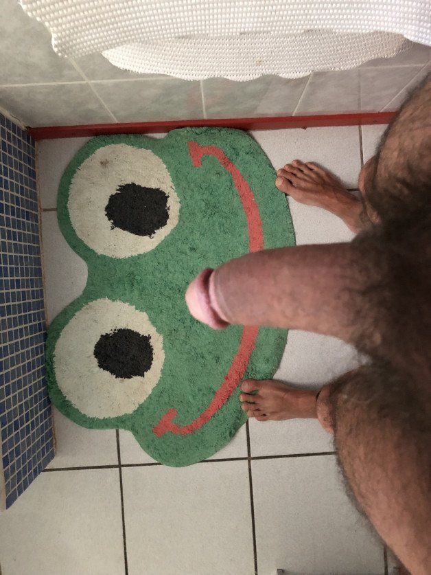 Photo by busrijderke with the username @busrijderke, who is a verified user,  June 16, 2022 at 5:49 AM. The post is about the topic Show your DICK