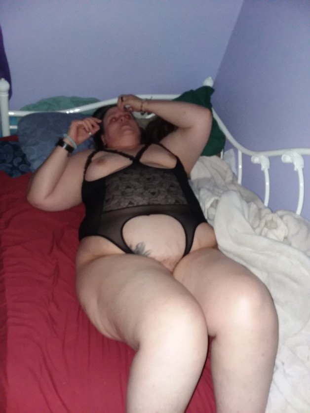 Watch the Photo by SexyWifeTracey with the username @SexyWifeTracey, posted on October 4, 2023. The post is about the topic BBW Tracey.