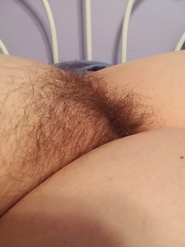 Photo by SexyWifeTracey with the username @SexyWifeTracey,  August 12, 2023 at 8:01 AM. The post is about the topic Hairy pussies