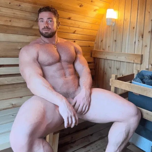 Photo by Swintonmick with the username @Swintonmick,  November 6, 2022 at 2:25 PM. The post is about the topic Gay Muscle and the text says 'Wouldn't mind bumping into him in the sauna '