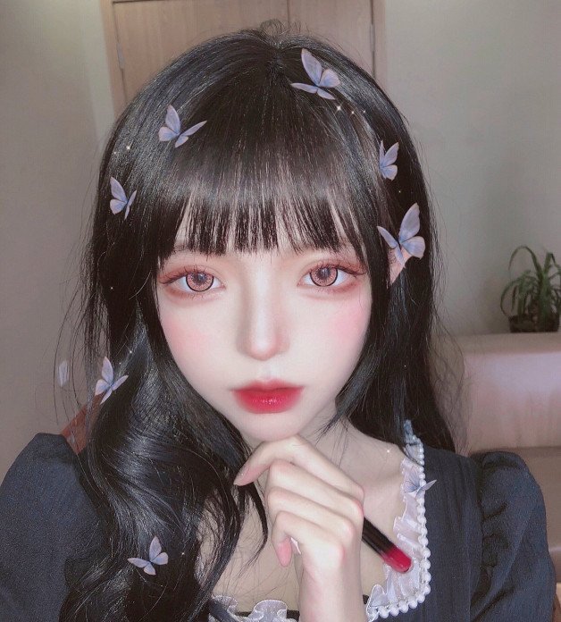 Photo by lolitaa with the username @lolitaa,  April 2, 2022 at 9:24 AM. The post is about the topic Amateurs and the text says 'cover my face in cum please~'