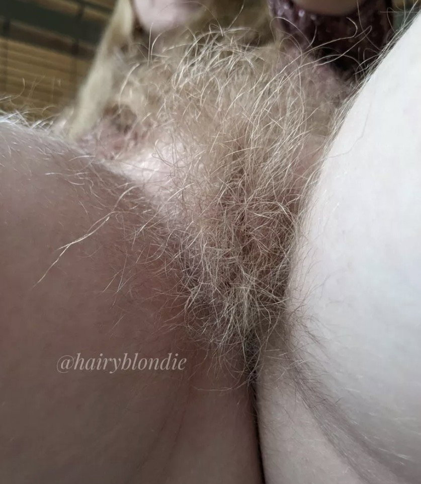 Photo by Chickenlickin with the username @Timnyny,  August 5, 2023 at 5:12 PM. The post is about the topic hairy pussy and the text says 'hairy pussy'