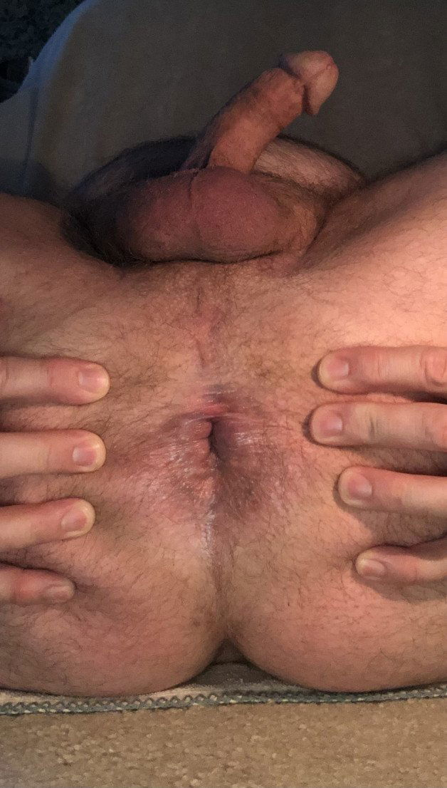 Photo by YankeeStretch with the username @YankeeStretch,  April 24, 2022 at 3:16 PM. The post is about the topic Assholes I would Rim and Fuck and the text says 'Anyone want my hole ?'