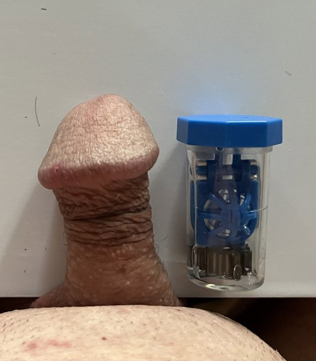 Photo by YankeeStretch with the username @YankeeStretch,  January 29, 2023 at 6:42 PM. The post is about the topic Little white dicks and the text says 'My little white dick next to a contact lens case☺️'