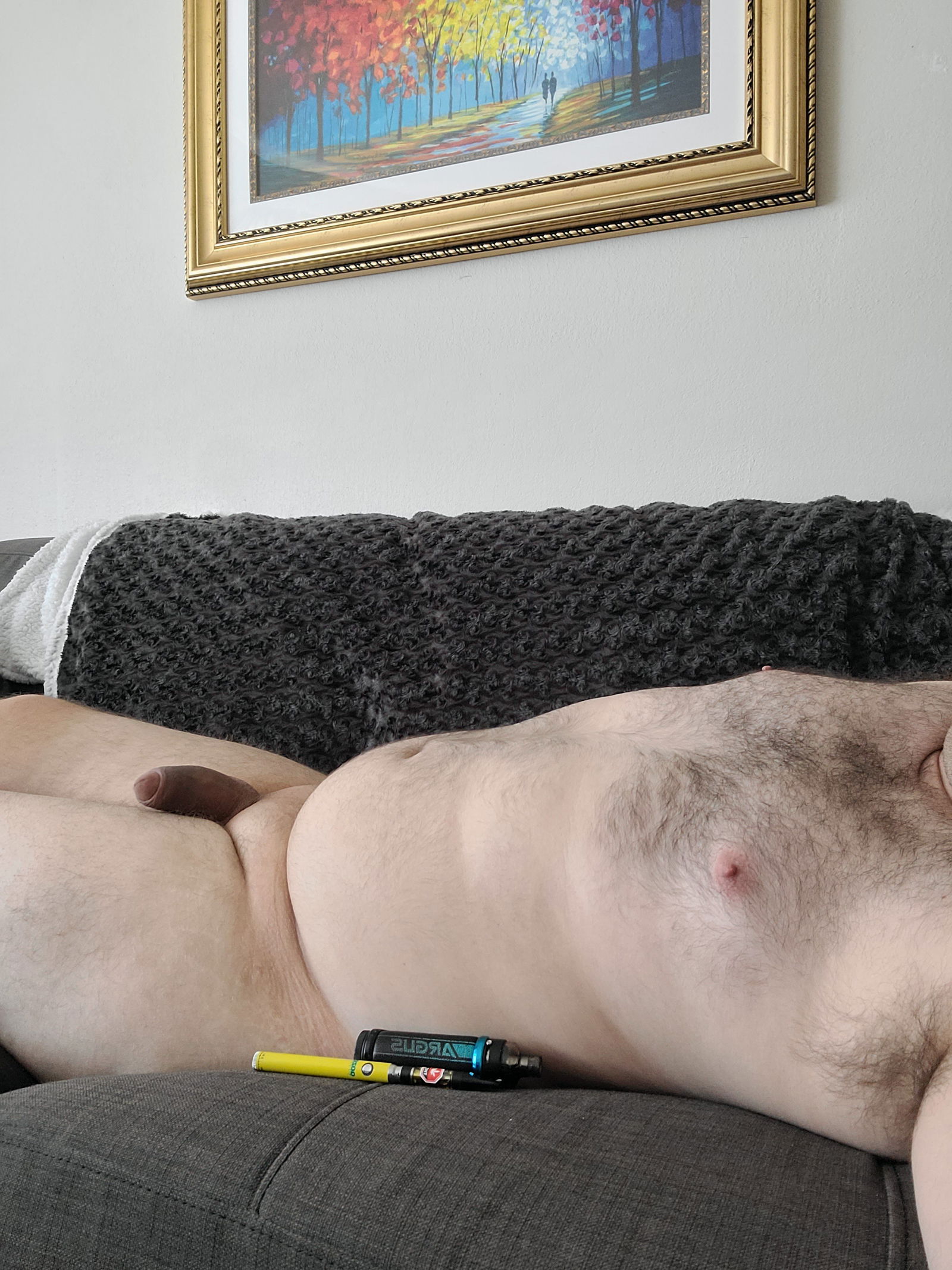 Album by Wellhungdaddy69 with the username @Wellhungdaddy69, who is a verified user,  April 29, 2022 at 3:26 PM and the text says 'Daddy wants to breed you with his fat cock'