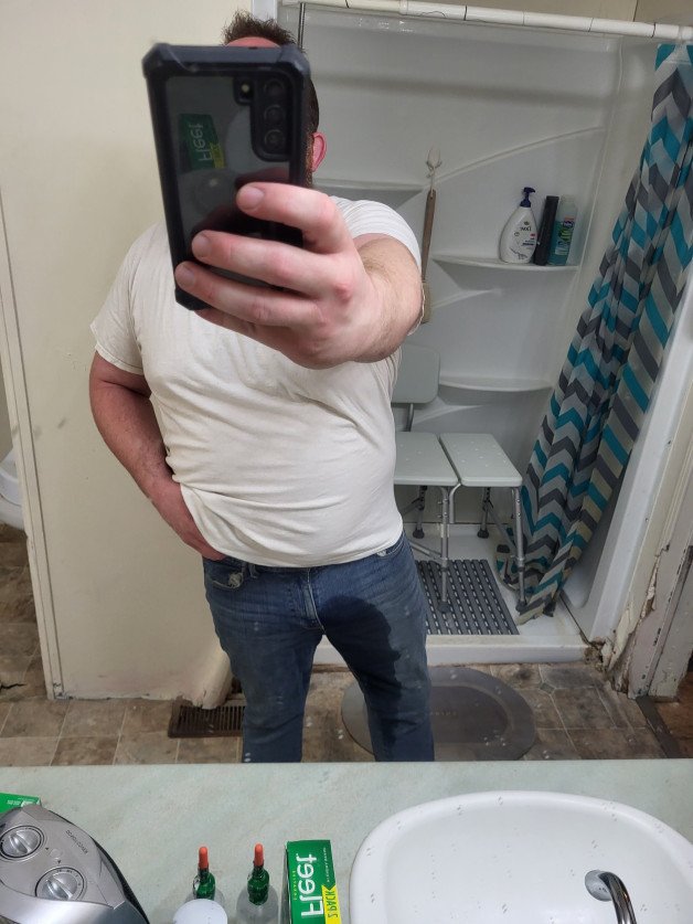 Photo by KinkyCassie420 with the username @KinkyCassie420,  May 8, 2022 at 4:33 PM and the text says 'Well as you can see this guy though he was a big boy. How wrong he was I guess I need some kind of protection'