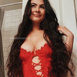 Photo by Rareexoticrose with the username @Rareexoticrose, who is a star user,  July 30, 2022 at 9:45 AM and the text says 'I love red lingerie!'