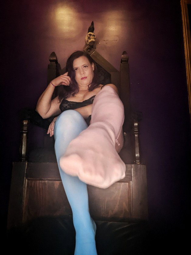 Photo by Veronika Kestrel with the username @VeronikaKestrel, who is a star user,  July 2, 2022 at 3:57 AM and the text says 'Open that mouth. My feet are tired and only want to relax in a slave's mouth. #bdsm #footfetish #stockings #bdsm #throne'
