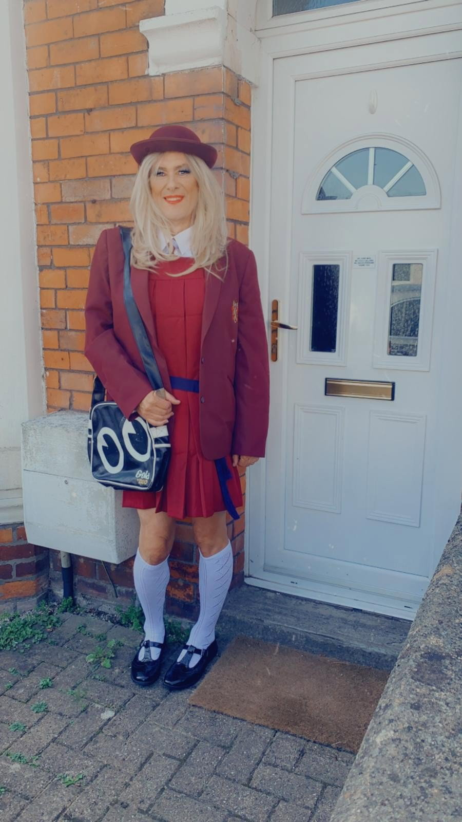 Photo by TraceyFrillyknicks with the username @TraceyFrillyknicks, who is a verified user,  January 31, 2024 at 6:54 PM and the text says 'Tracey is ready for her first day at big school'