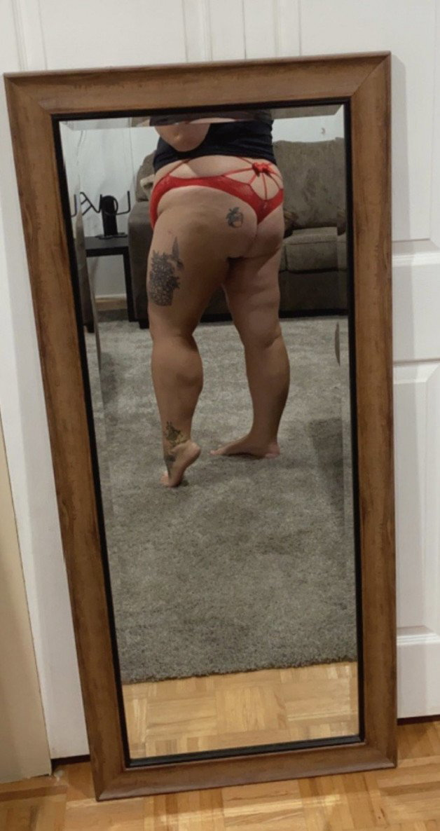 Photo by HornyXMilf with the username @HornyXMilf, who is a verified user,  July 8, 2022 at 2:38 PM. The post is about the topic Ass