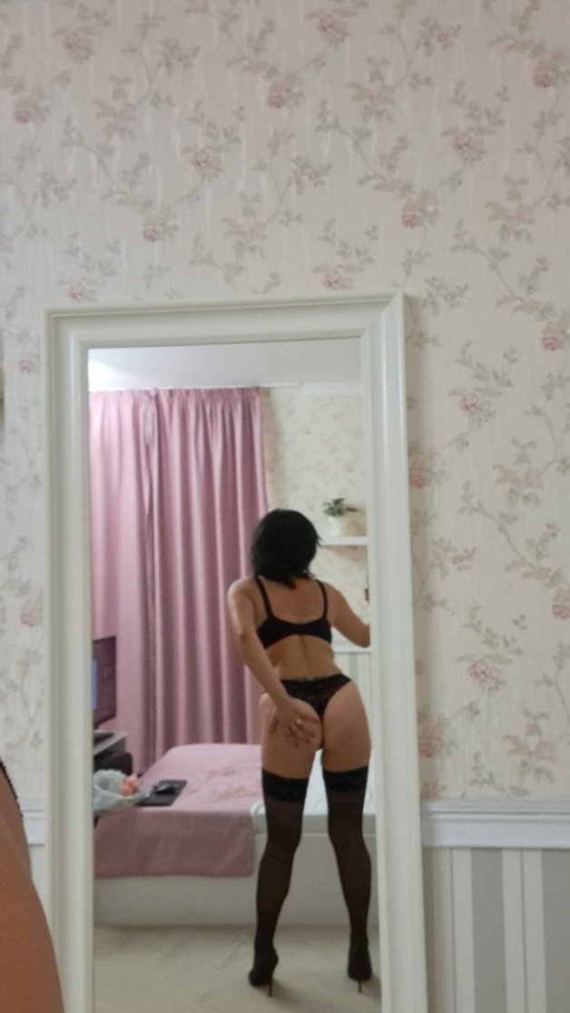 Photo by AlisBlu with the username @AlisBlu, who is a star user,  September 2, 2022 at 5:25 PM. The post is about the topic Sexy Lingerie and the text says 'Be yourself there is no one better'