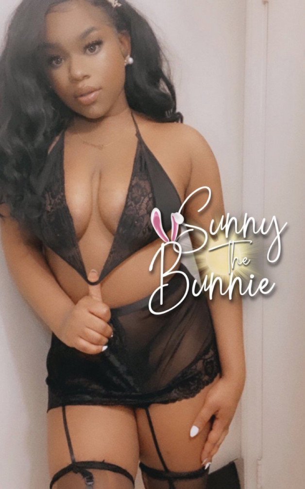 Photo by Sunnythebunnie with the username @Sunnythebunnie, who is a star user,  August 30, 2022 at 12:28 AM and the text says 'thank you for following i really appreciate it don't forget to subscribe to my onlyfans'