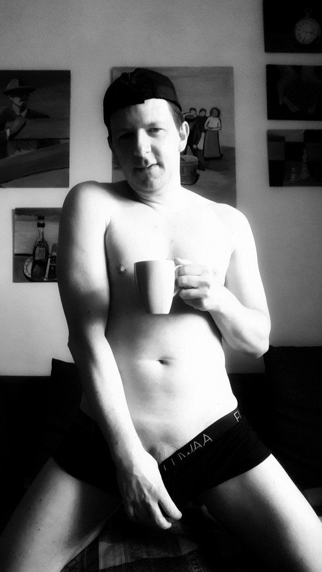 Photo by funguy5180 with the username @funguy5180, who is a verified user,  July 10, 2021 at 5:57 PM. The post is about the topic Sexy Selfhot and the text says 'CoffeeTime - share and follow for more

#funguy5180 #blackandwhite #coffee #sexy #erotic #amatuer #homemade #selfie #german #guy #boxer #boxerbrief #guy #man #male'