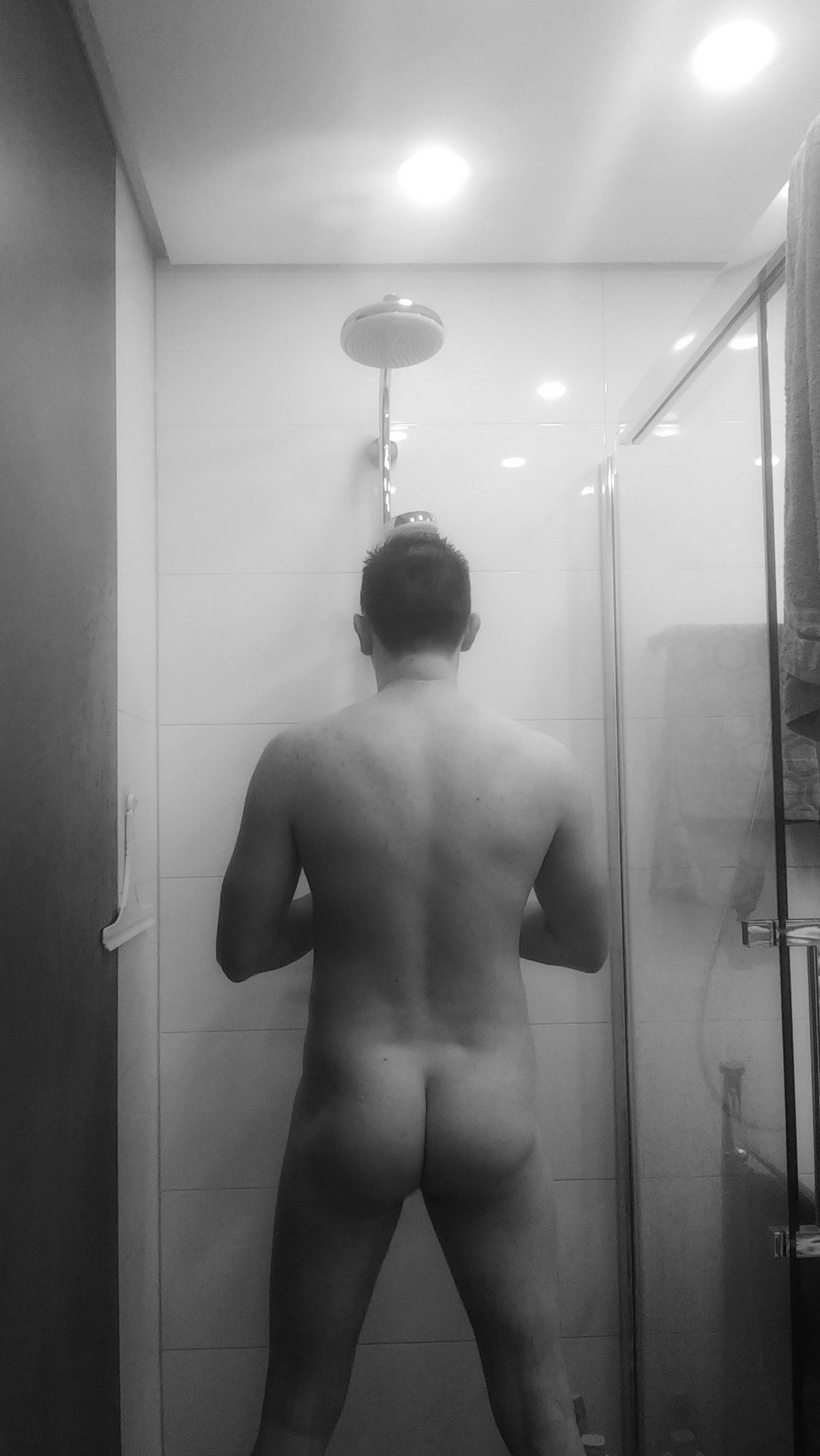 Photo by funguy5180 with the username @funguy5180, who is a verified user,  December 25, 2019 at 9:10 AM. The post is about the topic Sexy Selfhot and the text says 'showertime
#nude #naked #guy #man #male #amateur #selfmade #shower #art #blackandwhite #homemade'