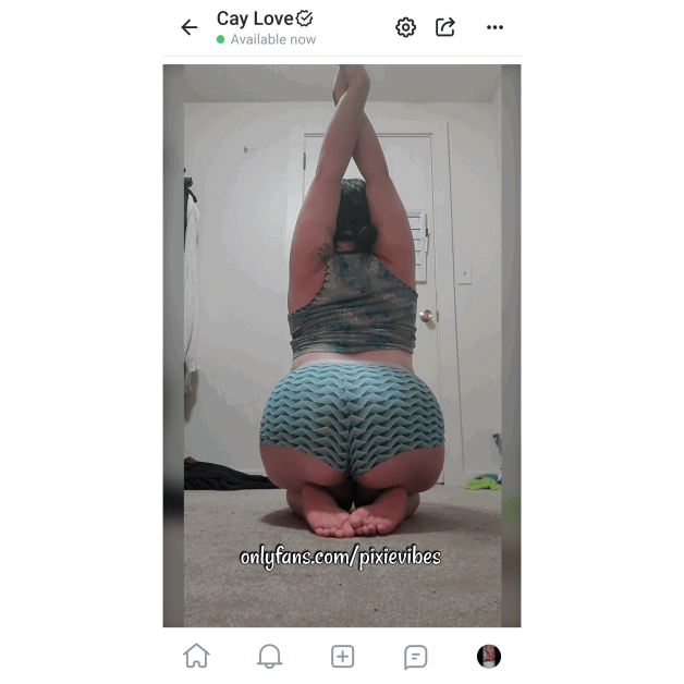 Photo by pixievibes with the username @pixievibes, who is a star user,  August 26, 2022 at 9:17 AM. The post is about the topic Dildo riding and the text says 'https://linktr.ee/pixievibes'