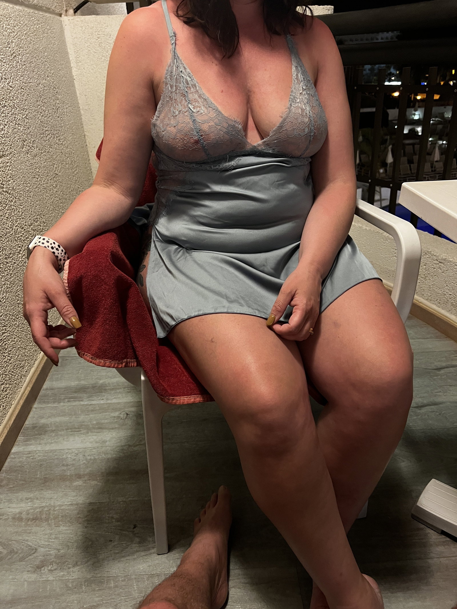 Photo by Couple7779 with the username @Couple7779, who is a verified user,  July 16, 2023 at 12:15 PM. The post is about the topic Amazing cleavage