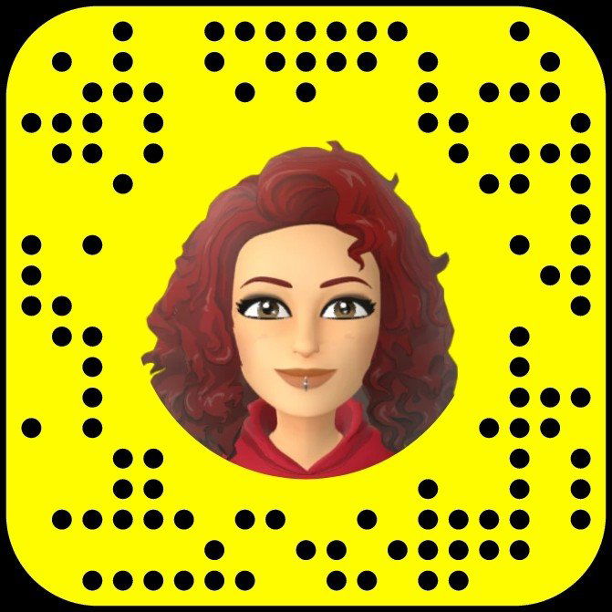 Photo by Shaybaby with the username @loveoffreaks, who is a star user,  September 24, 2022 at 10:36 PM and the text says 'add me on snapchat!!! 
https://www.snapchat.com/add/loveoffreaks?share_id=D6o2nTU4ok8&locale=en-US'