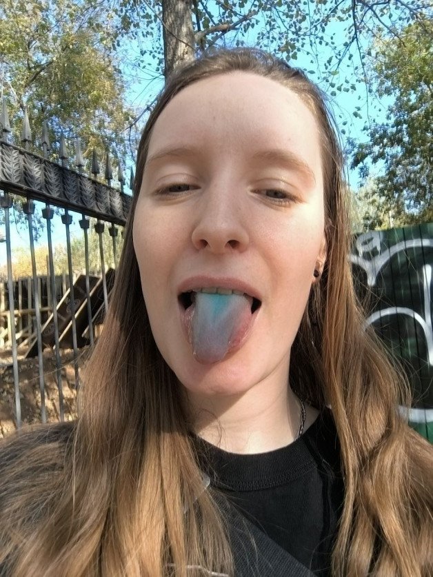 Photo by Terefur with the username @Terefur, who is a star user,  September 25, 2024 at 4:30 PM and the text says 'This cocktail is not only delicious, but also turns your tongue blue!
#shot #photo #today #time #day #love #work #life'