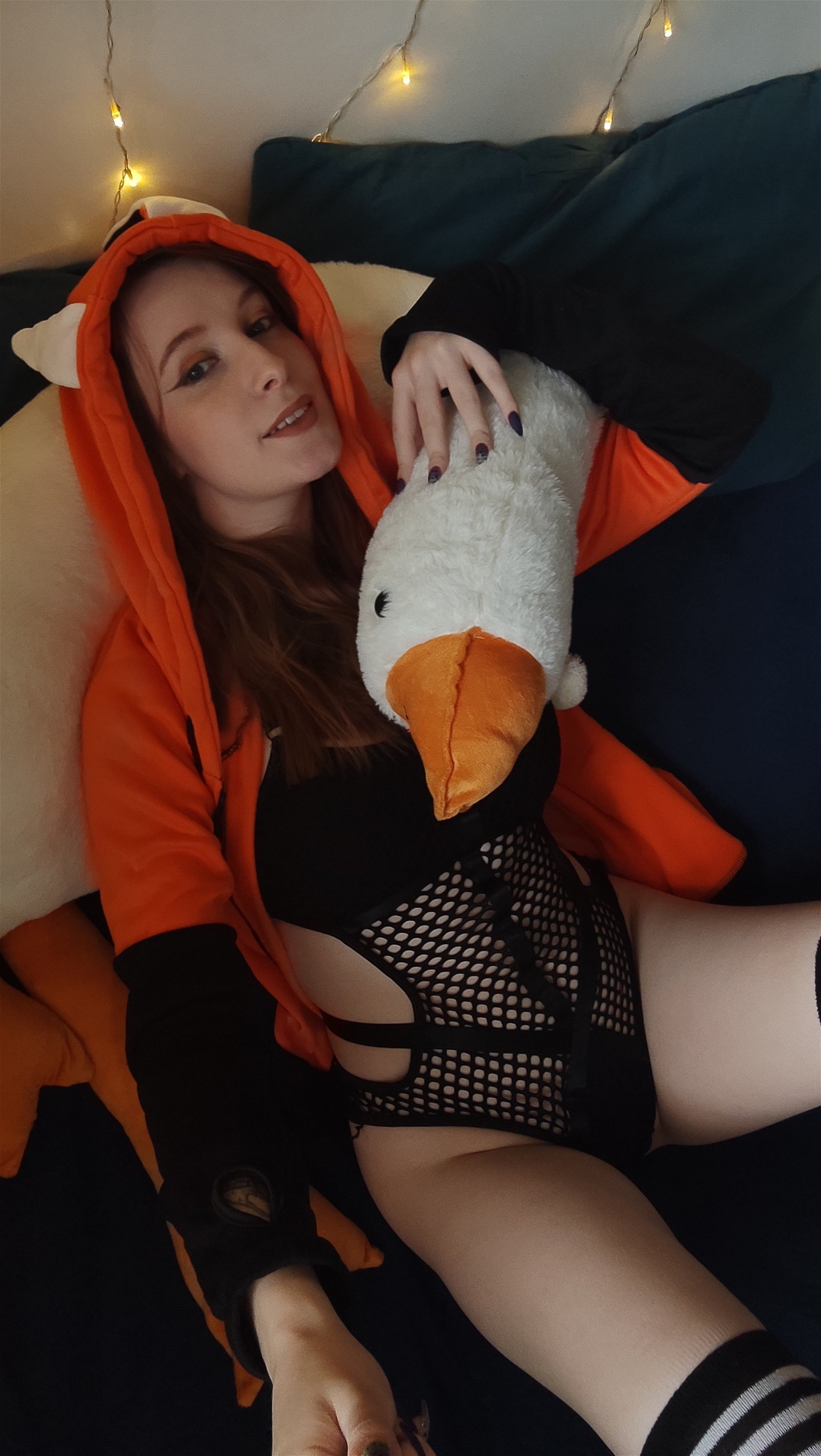 Photo by Terefur with the username @Terefur, who is a star user,  February 23, 2024 at 4:30 AM and the text says 'Fox and goose
#selfie #post #time #today #picture #day #people #girl'