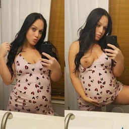 Shared Photo by Valerie Rosee with the username @ValerieRosee, who is a star user,  April 19, 2024 at 5:53 PM. The post is about the topic Preggo Beauties and the text says '#Pregnant'