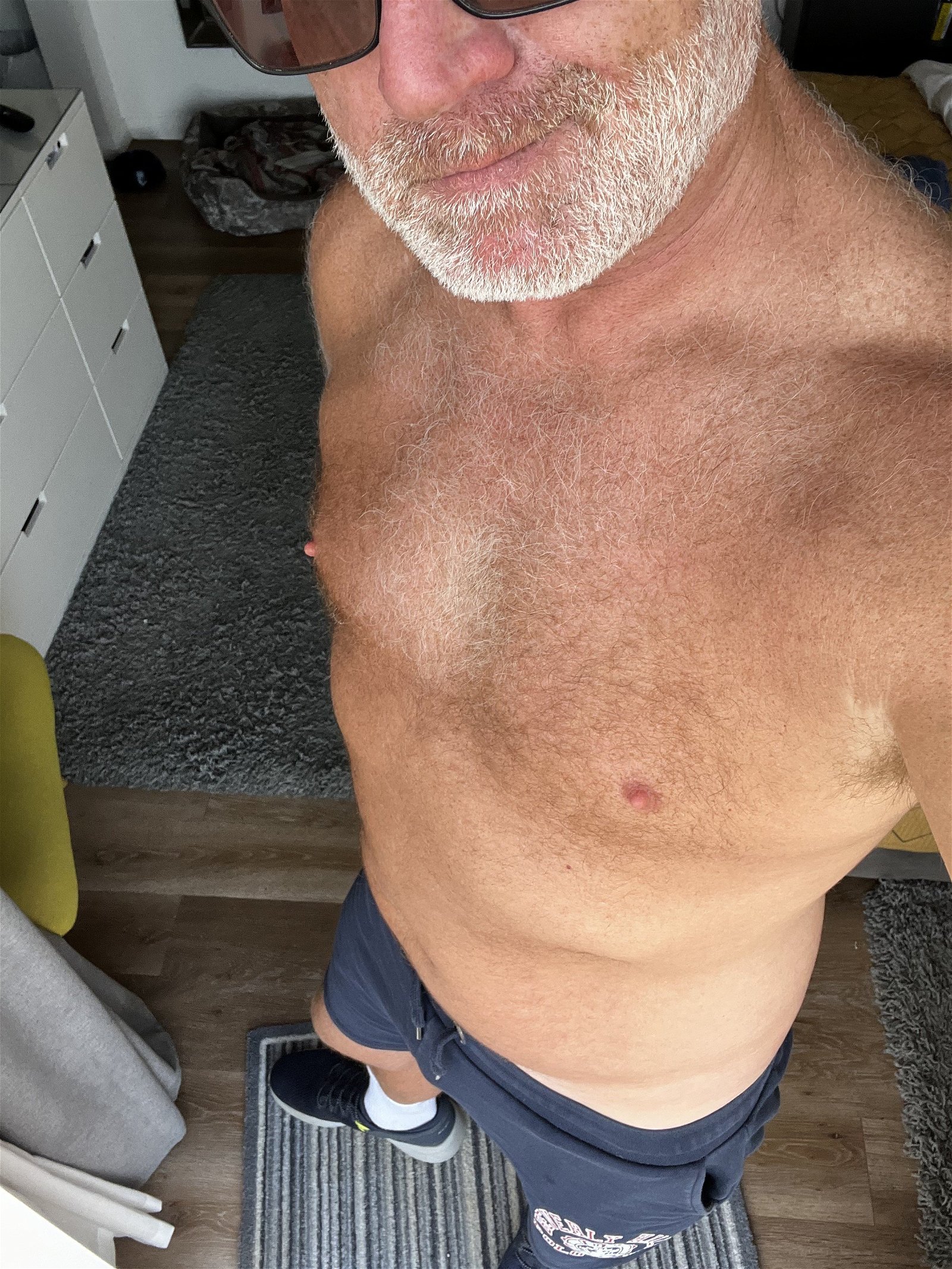 Photo by JimjaminyUK with the username @JimjaminyUK, who is a verified user,  October 12, 2022 at 3:52 PM. The post is about the topic Gay Daddy and the text says '#daddy age 53 days hello boys from here in the Uk #twinks'