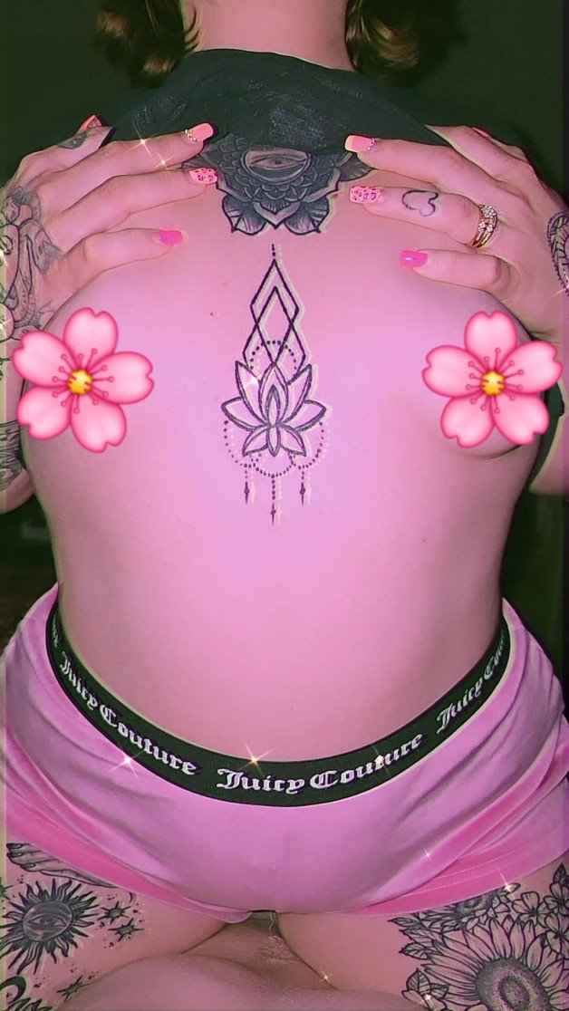 Photo by Groovybaby97 with the username @Groovybaby97, who is a star user,  July 19, 2024 at 8:32 AM. The post is about the topic Hot Tattoos Girls and the text says 'https://onlyfans.com/thatgroovychick

Telegram hellokittyluvrr

Discord groovybaby97'