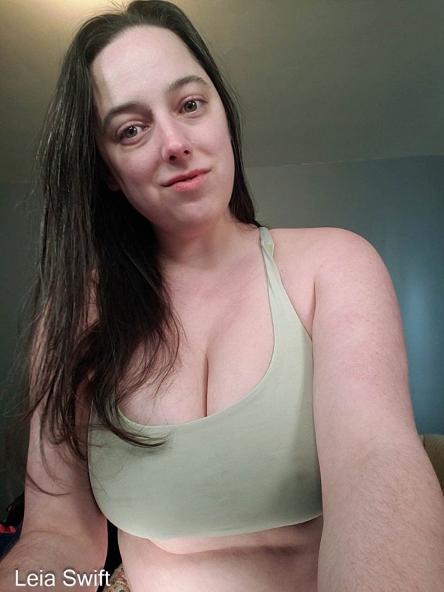 Photo by leiaswift with the username @leiaswift, who is a star user,  April 2, 2023 at 12:02 PM. The post is about the topic Bra/Panty/Lingerie/Bikini and the text says 'oh hey there, how's it going? live streaming @ https://chaturbate.com/in/?tour=7Bge&campaign=qVXYT&room=leiaswift'