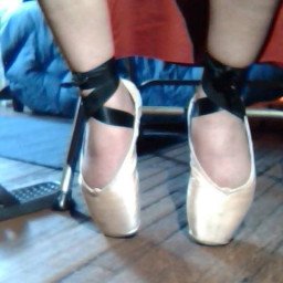 Photo by BenTL with the username @tipTOESBlk571, who is a verified user,  October 26, 2022 at 10:55 PM. The post is about the topic Pointe Footwear fetish