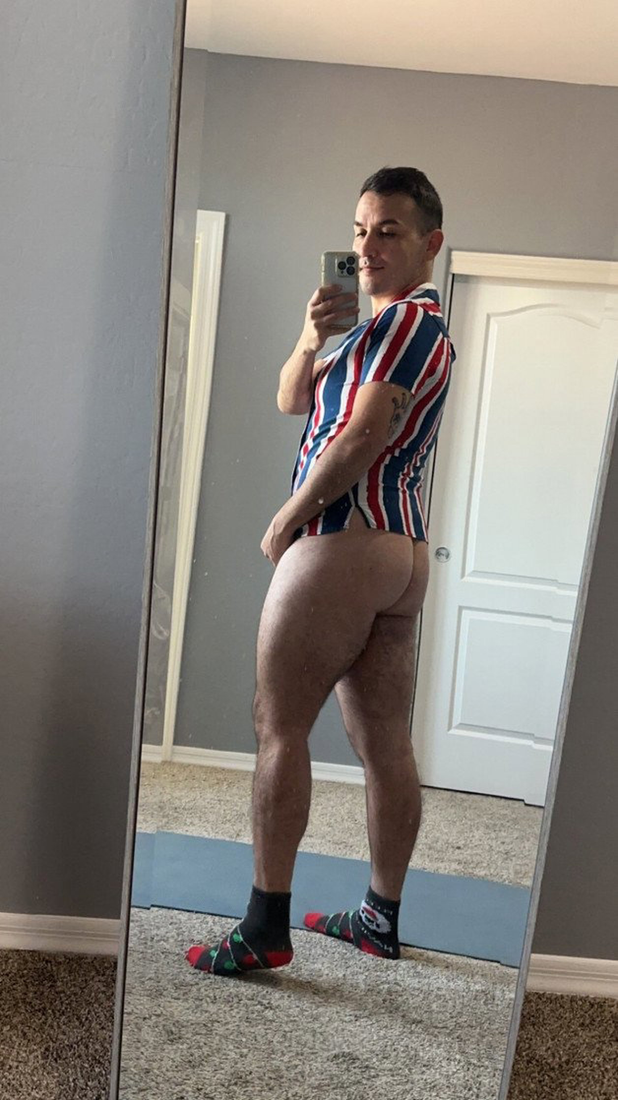 Photo by Luxwhr with the username @Luxwhr, who is a verified user,  July 4, 2023 at 6:55 PM. The post is about the topic Gay Porn and the text says 'happy 4th 

#gaycocksuckers #bottomslut #gaycocksucker #gay #ass #cockslut #grindrslut'