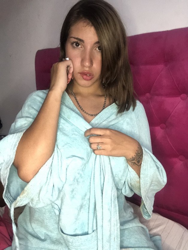 Photo by VictoriaCruz with the username @VictoriaCruz, who is a star user,  July 28, 2023 at 9:35 AM and the text says 'Let me seduce you
#inthemood #inmybed #teasing #kissme #hotbabe #horny'
