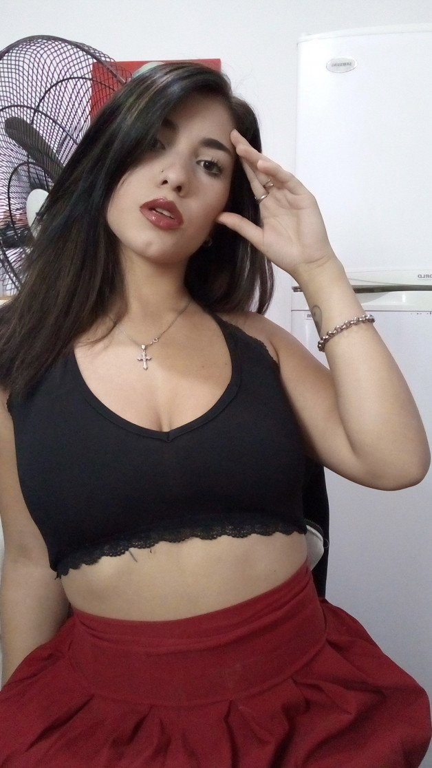 Photo by VictoriaCruz with the username @VictoriaCruz, who is a star user,  March 6, 2023 at 5:58 PM. The post is about the topic Slutty clothed girls and the text says 'Do you like me with black hair?
#blackhair #sexy #simple #hotbabe #pretty #lesbian'